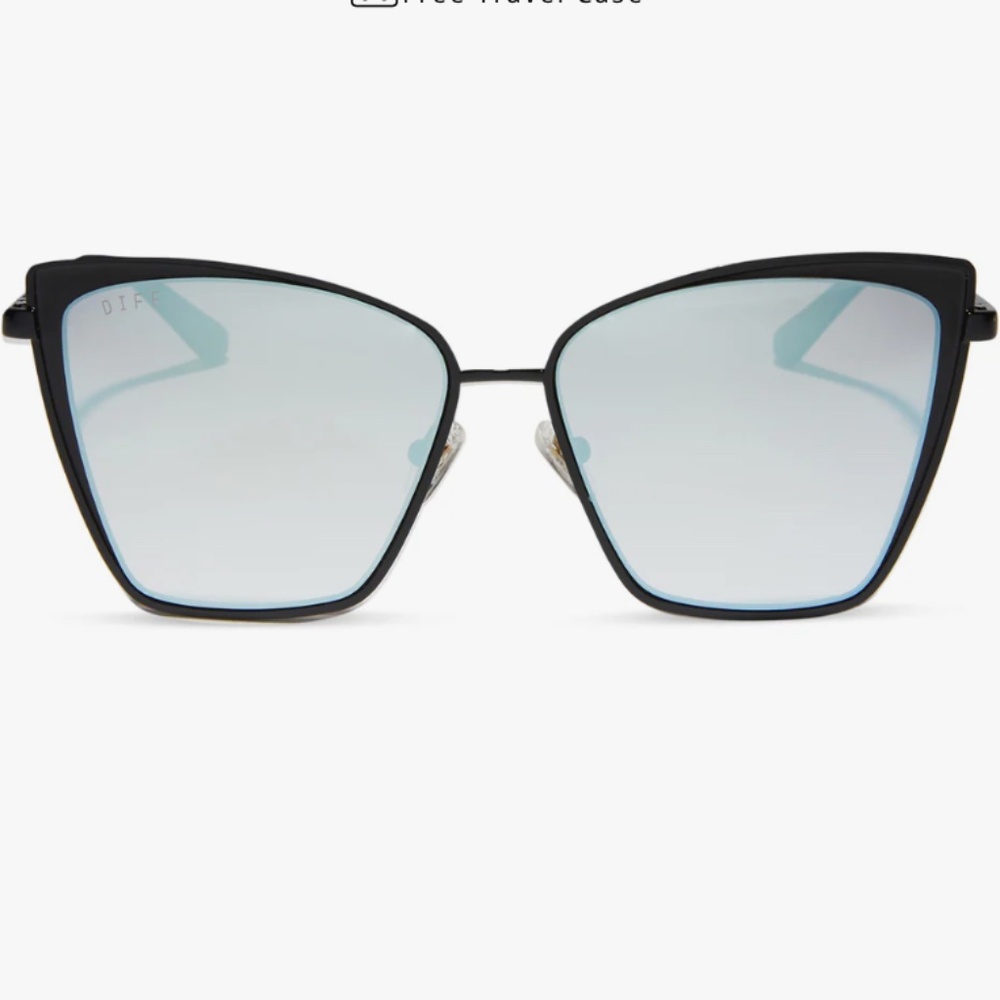 DIFF Eyewear Becky Cat Eye Sunglasses – Black Grey Gradient, Oversized Frames